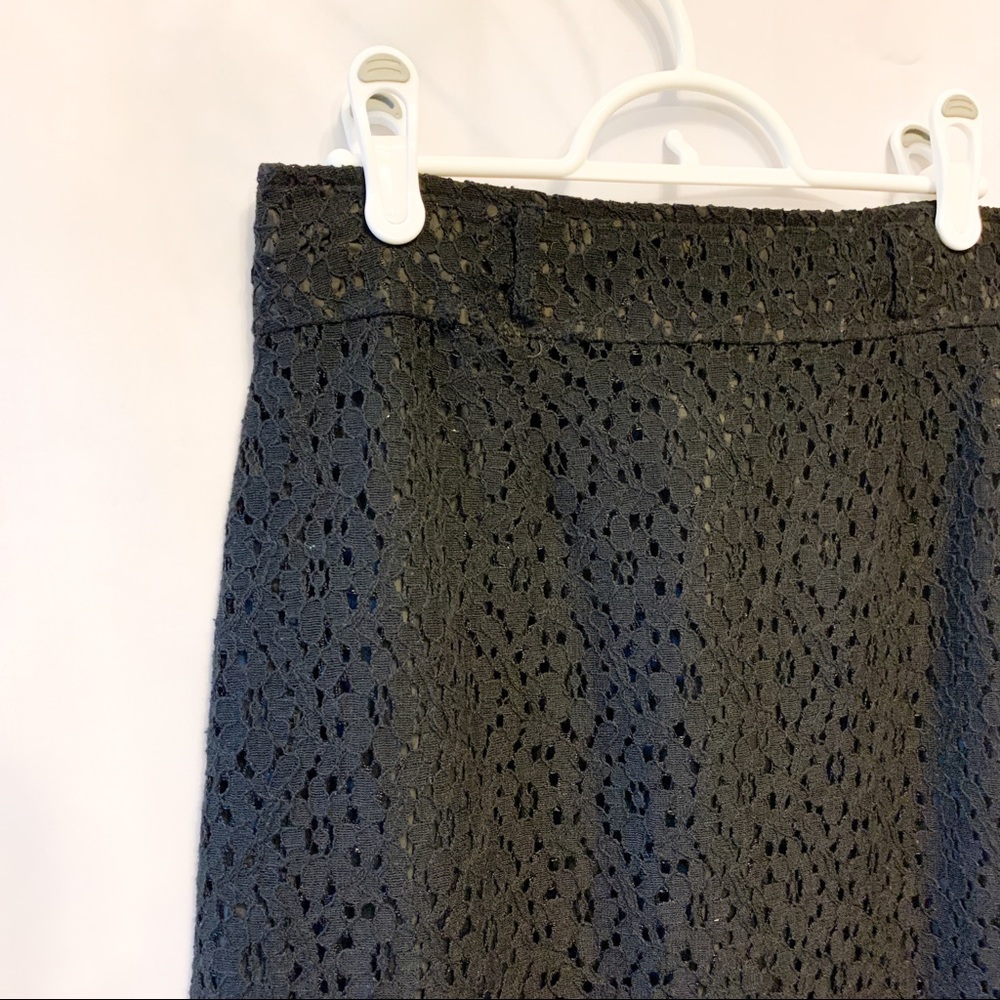 NWT Amelia Floral Lace Black Midi Pencil Skirt Size 6